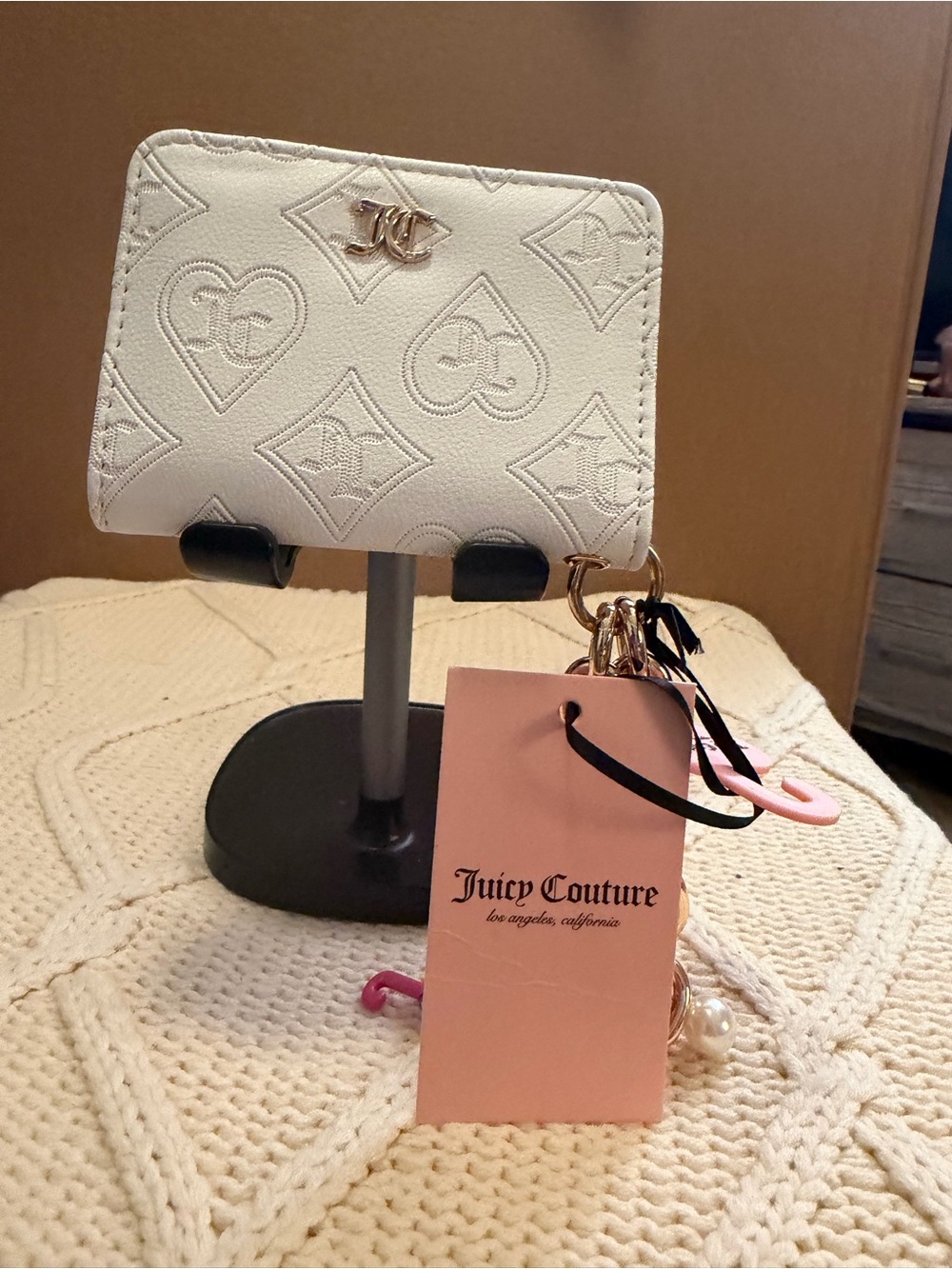 Juicy Couture White Embossed Card Holder with Rose Gold Logo and Charm